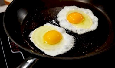 Viral Tutorial Hemat Goreng Sebutir Telur Jadi 4 Porsi, Anak Kos Berani Coba?