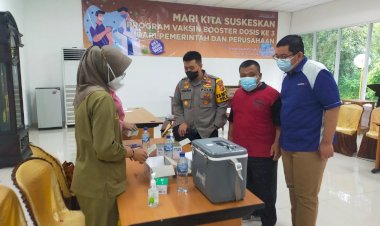 1.500 Orang Pegawai PT Samick Disuntik Vaksin Booster