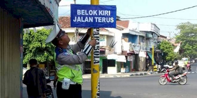 Kini, Belok Kiri Langsung saat Lampu Merah Tidak Berlaku