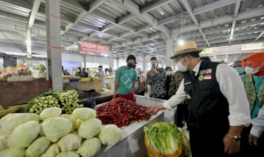 Pasar Pasalaran Cirebon Terapkan Pembayaran Non Tunai