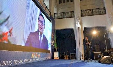 Ridwan Kamil Berbagi Pengalaman Saat Main  Film Layar Lebar