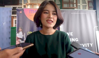 Cek! Debut Single Far Away Ashira Zamita