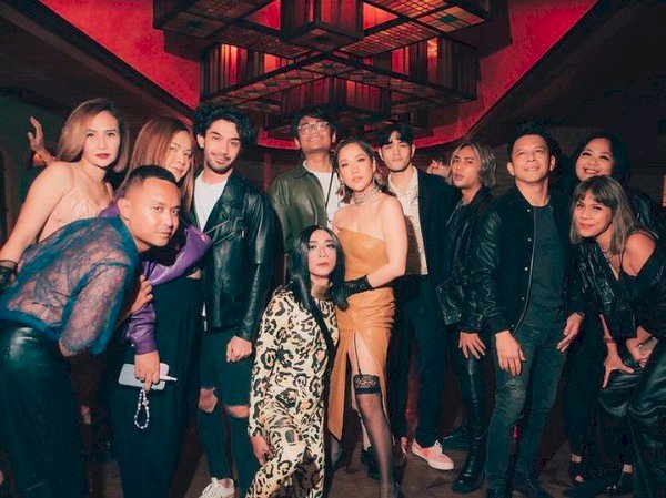 Ariel Noah dan Luna Maya Bertemu di Pesta Ultah BCL