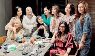 Ternyata Artis Juga Patungan Saat Bayar Makan Acara Bukber