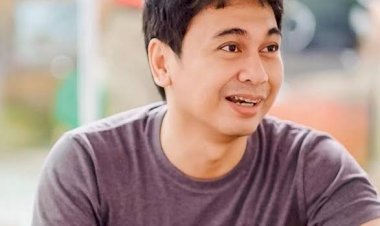 Raditya Dika Sambangi Kantor Pajak, Ada Apa?