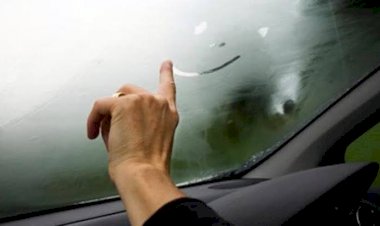 Tips Menghilangkan Embun di Mobil Saat Berkendara