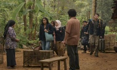 Ini Dia Kesalahan yang Dilakukan Para Tokoh KKN di Desa Penari