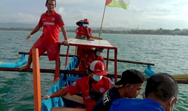 Tim SAR  Temukan Wisatawan yang Tenggelam di Pangandaran