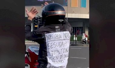 Abis Nonton Film KKN di Desa Penari, Pria di Atas Motor Ini Jadi Sorotan