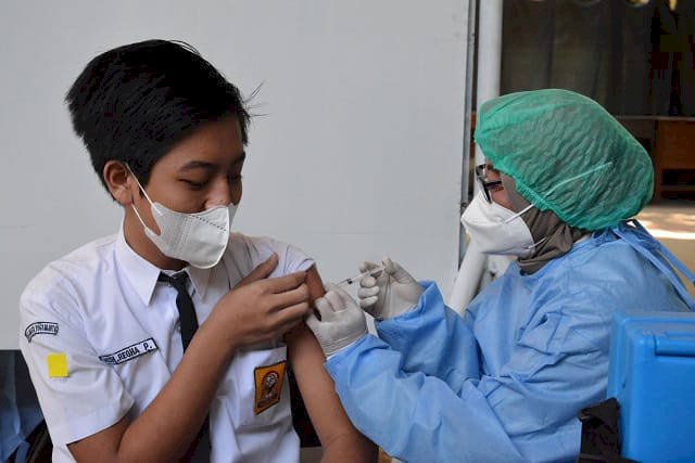 Tidak Ada Kaitan antara Vaksinasi COVID-19 dengan Penyakit Hepatitis Akut pada Anak