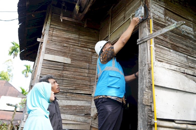 Listrik Gratis Bagi Warga Tak Mampu