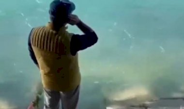 Ridwan Kamil Kumandangkan Adzan untuk Eril di Tepi Sungai Aare