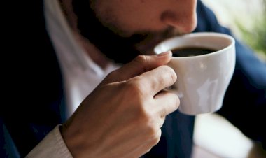 Tips Minum Kopi Tapi Tetap Kontrol Kolesterol