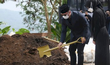 Usai Pemakaman Putra Sulungnya, Ridwan Kamil Sampaikan...