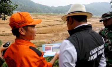 Gubernur Jabar Cek Langsung Korban Banjir Bandang Kabupaten Bogor