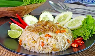 Lezatnya Nasi Goreng Kampung Pas untuk Makan Malam