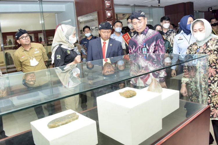 Jabar Terapkan Pariwisata Berbasis HAM