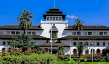 Keterbukaan Informasi Jabar Terbaik di Indonesia