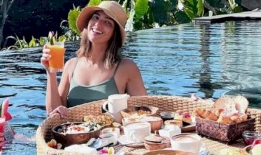 Gaya Nia Ramadhani Liburan Di Bali Tuai Pujian Netizen