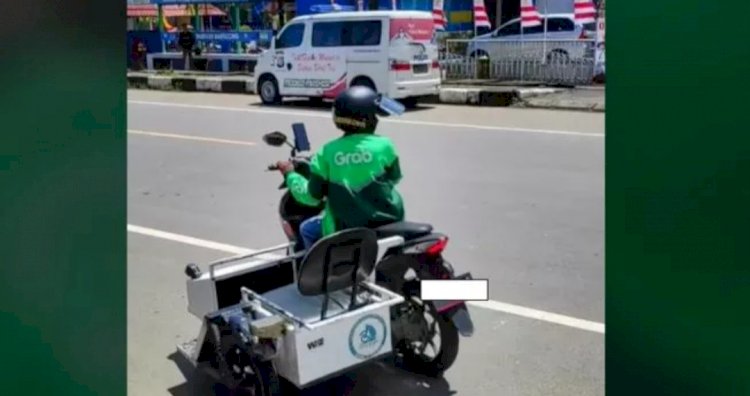 Ojol Penyandang Disabilitas Ini Tetap Semangat Meski Sering Ditolak Penumpang