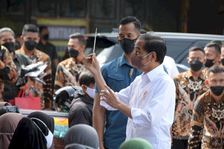 Jokowi: Dua Minggu Lagi Harga Turun