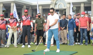 Jabar Dorong Pembinaan Atlet Golf Usia Muda