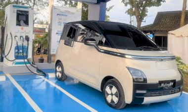 Ngecas Mobil Listrik Wuling Air EV Bisa 11 Jam?