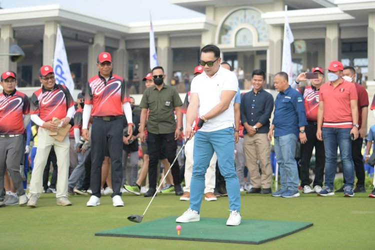Jabar Dorong Pembinaan Atlet Golf Usia Muda