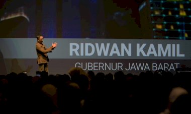 Ridwan Kamil: Jangan Paksakan Laga Sepakbola Malam