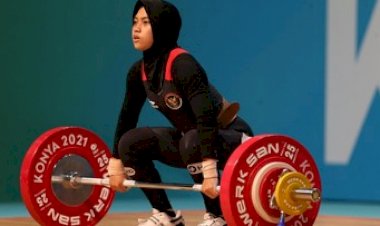 Siti Nafisatul Rebut Emas di Kejuaraan Asia Angkat Besi 2022