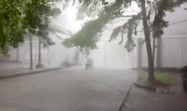 Air Terjun dari Langit Terjadi di Bekasi