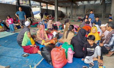 Bantuan Logistik dan Dapur Umum Bagi Korban Gempa Cianjur Mulai Berdatangan