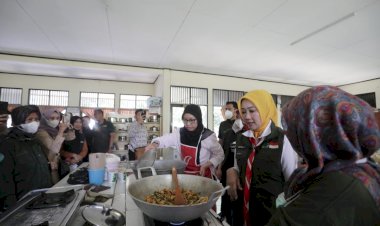 Istri Gubernur Jabar Ajak Komunitas Bantu Penyediaan Air Bersih