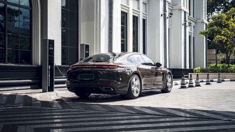 Destinations Charging Porche Bisa Untuk Mobil Listrik Lain
