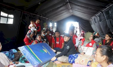 Bantuan Ribuan Nasi Bungkus Setiap Hari Untuk Korban Gempa Cianjur