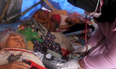 Kisah Perjuangan Relawan Paramedis Bersama JQR, Jadi Garda Terdepan Selematkan Korban Gempa Cianjur