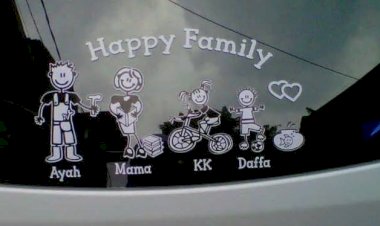 Pasang Stiker Happy Family di Mobil Bisa Picu Aksi Kriminal