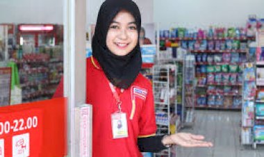 Buka Kesempatan Bekerja Bagi Disabilitas,  Alfamart Diganjar Penghargaan