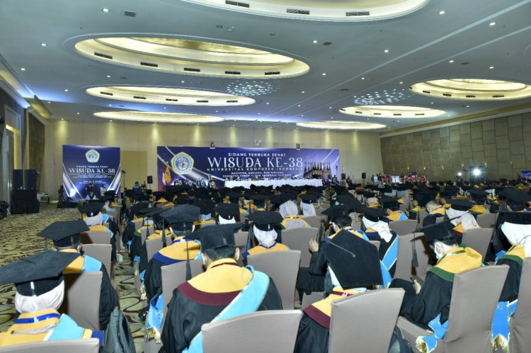 Lulusan Unikom Dibekali Enterpreneurship dan Literasi Digital
