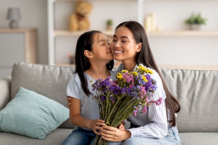 Kumpulan  Ucapan Hari Ibu 22 Desember, Menyentuh dan Penuh Cinta
