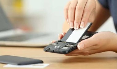 Baterai Lepas Smartphone akan Diberlakukan Lagi, Alasannya...