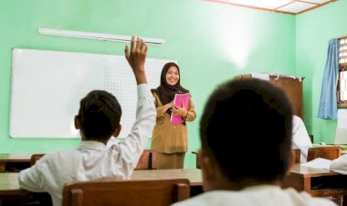 Semua Guru Sertifikasi dan Non Serti Akan Terima Tunjangan Profes