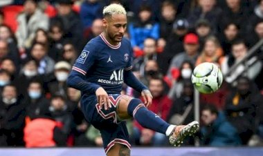 PSG bakal Jual Neymar, Alasannya....