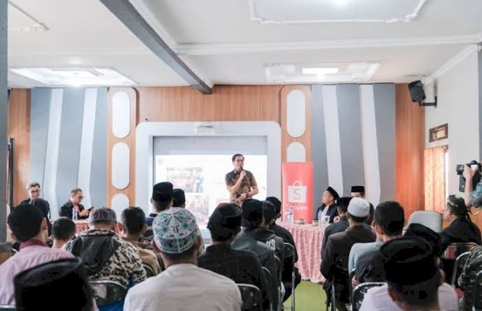 Shopee Barokah Latih 250 Santri Bisnis Digital