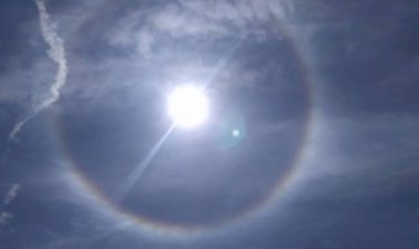 Viral Matahari Bercincin di Langit Sukabumi