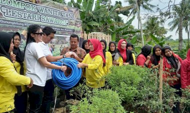 Cegah Inflasi, Kelompok Petani Terima Bantuan