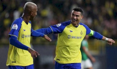 Al Nassr Geser MU di Medsos