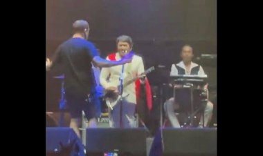 Viral Rhoma Irama Diduga Kena Tegur Kru Konser Deep Purple
