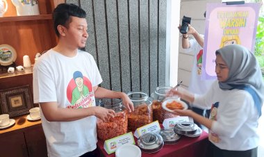 Bukan Maen! Keripik Pedas Ma Icih Tembus Pasar Mancanegara