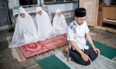 Tata Cara Salat Tarawih Sendiri di Rumah dan Bacaan Surahnya